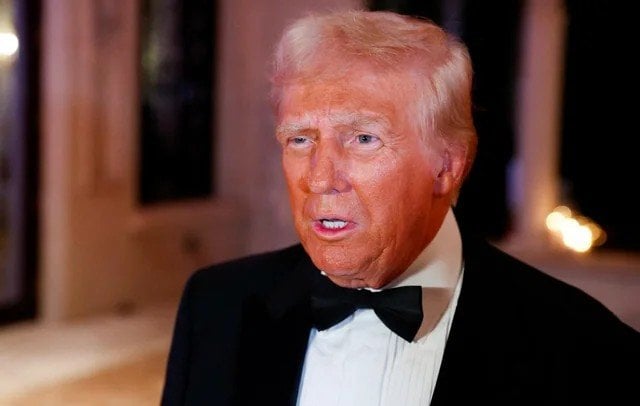Trump Warns Carney as Canada Wildfires Rage
