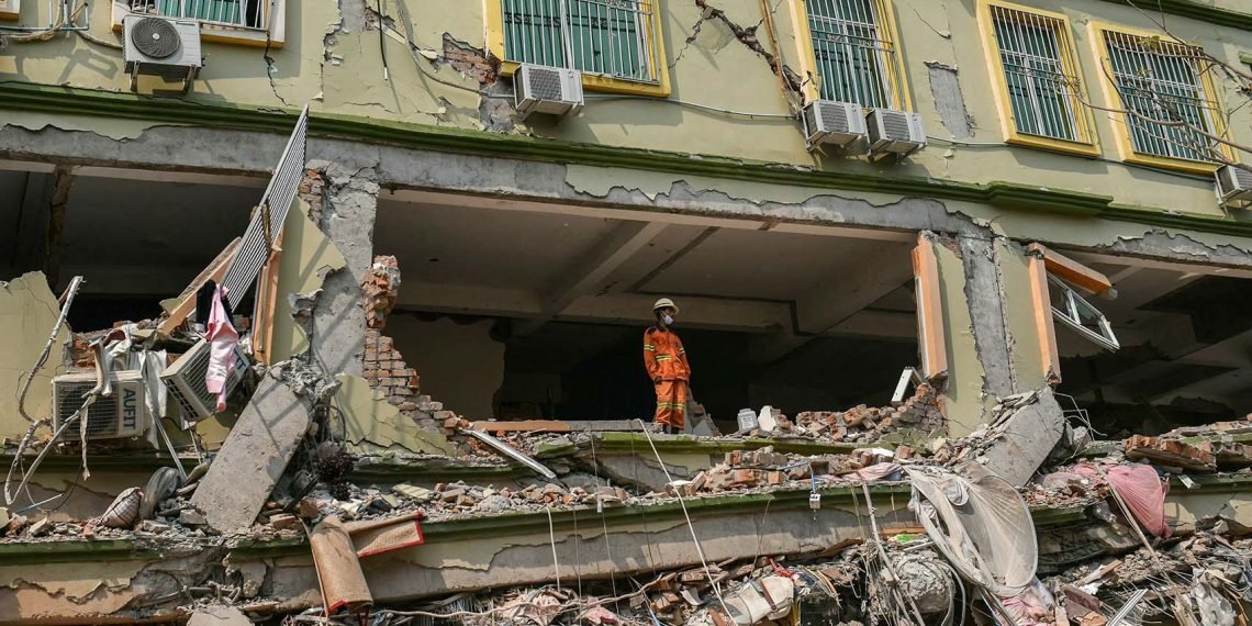 Builder-of-Myanmar-87261352-feat-1140x570.jpg