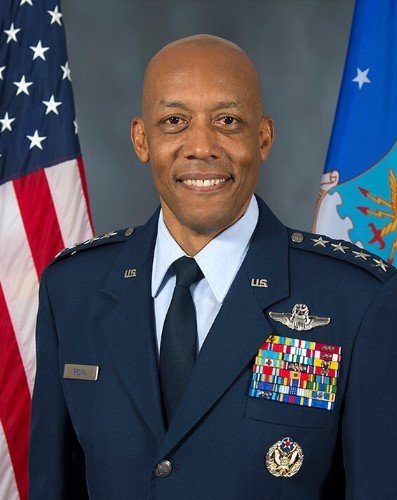 Fired US General Warns Against Military's Growing Political Role