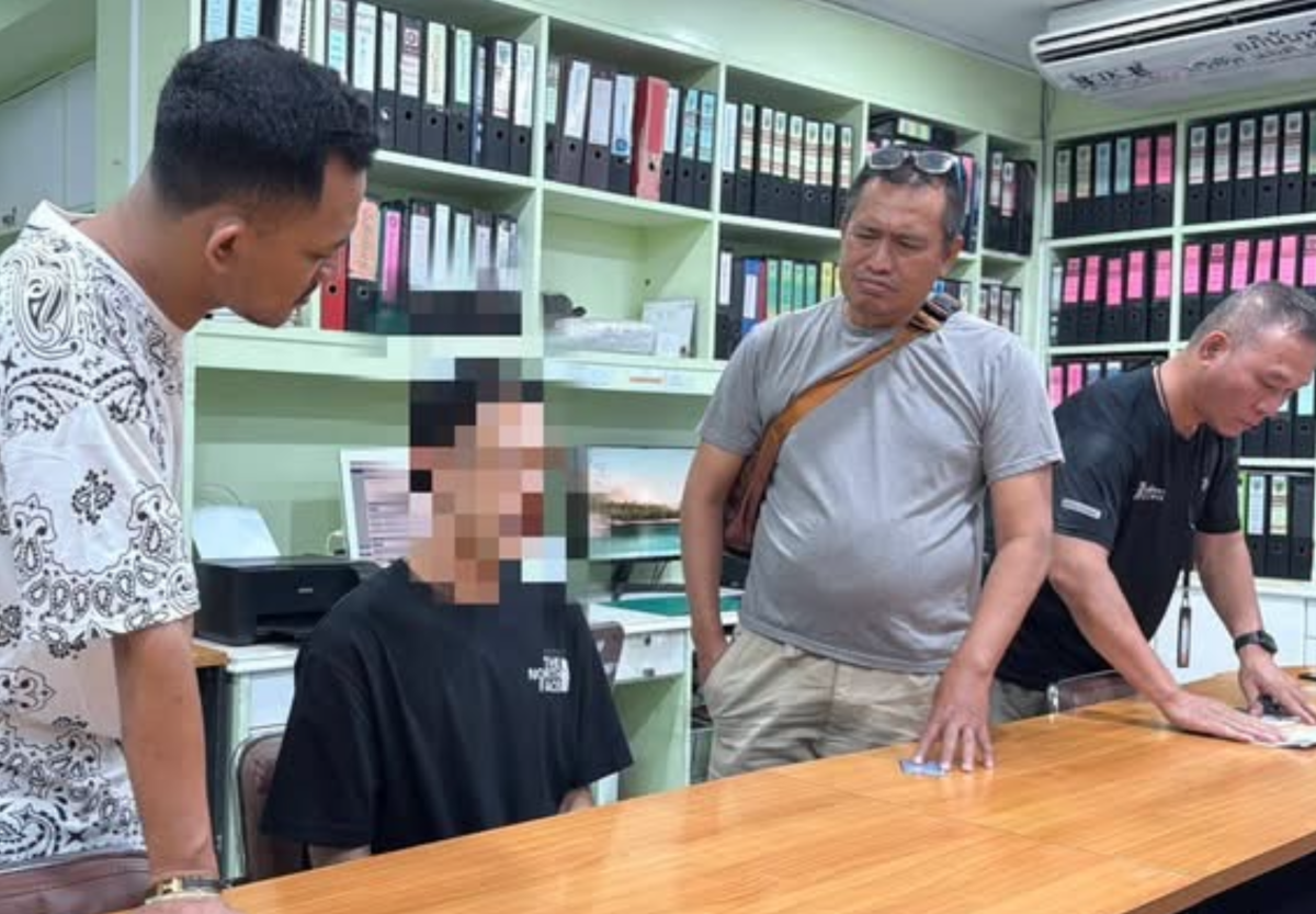 Pattaya police hunt gold snatcher after mall threat