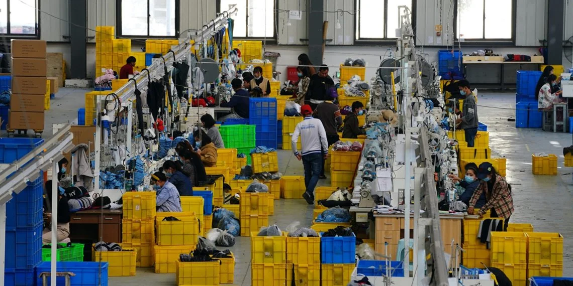 Migrantsworker27Jul26feat-1140x570.webp