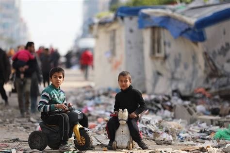 Gaza's power vacuum fails to materialise as Hamas holds on