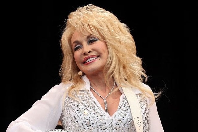2026-08-25T180417Z_1700374468_RC2U5NALL7TD_RTRMADP_3_PEOPLE-DOLLY-PARTON Medium.jpeg