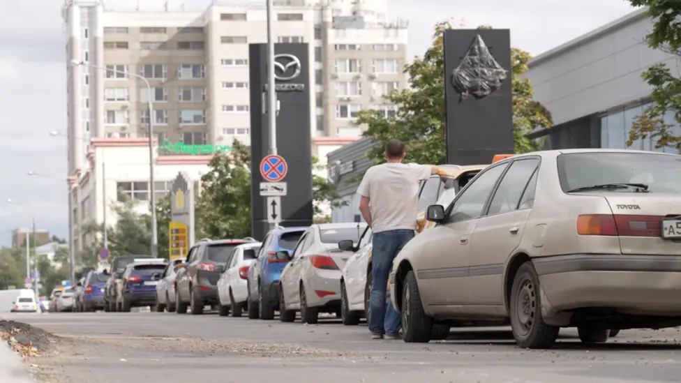Russia’s petrol crisis deepens as war hits home