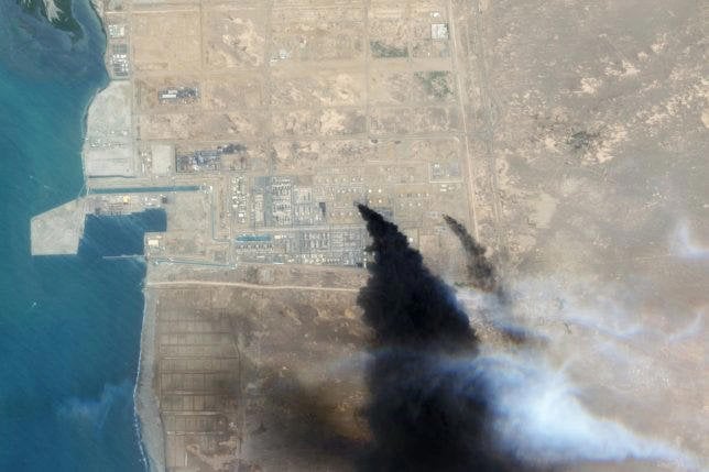 Houthi strikes could force Trump into Iran war retreat
