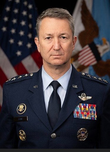 Trump’s top general seeks an exit from Iran war