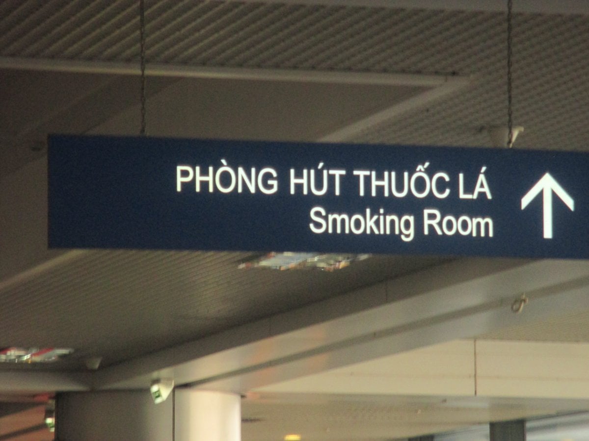 Suvarnabhumi  airport , smoking facilities.