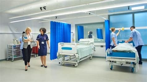 Nurses collapse as NHS wards become ‘not fit for humans’