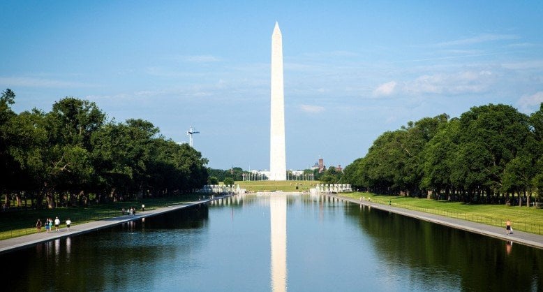 Olympian fights to stop DOJ reviving Reflecting Pool case after charge