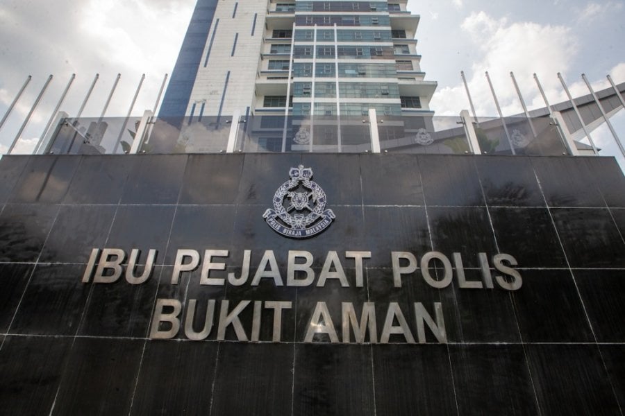 malaysia-police-stop.jpg