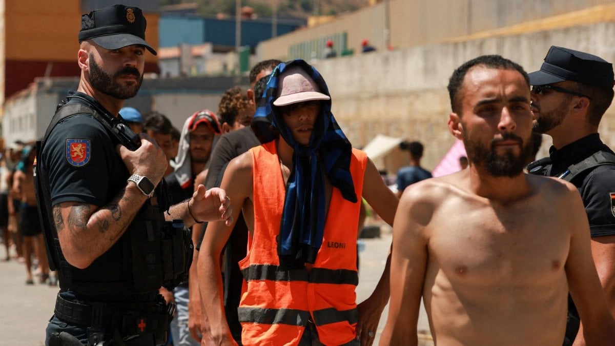 Thousands of Migrants Remain in Spain's Ceuta After Crisis