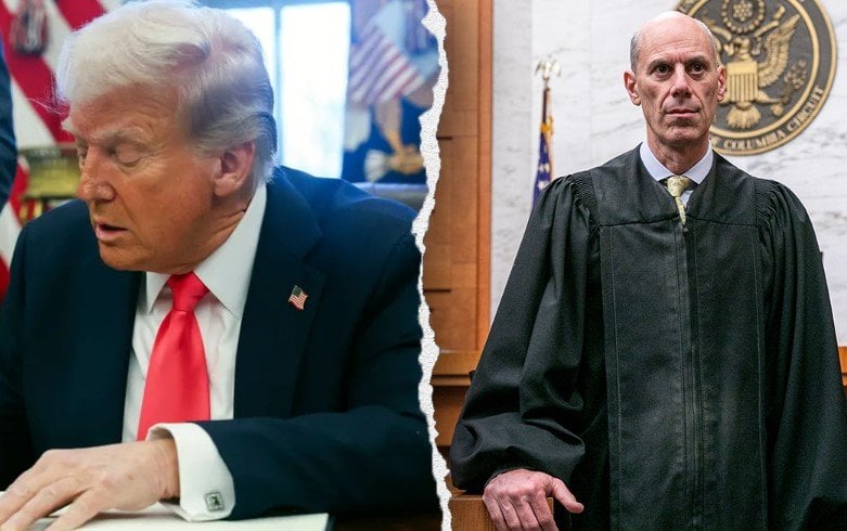 Trump bans CNN — then the White House circus gets stranger