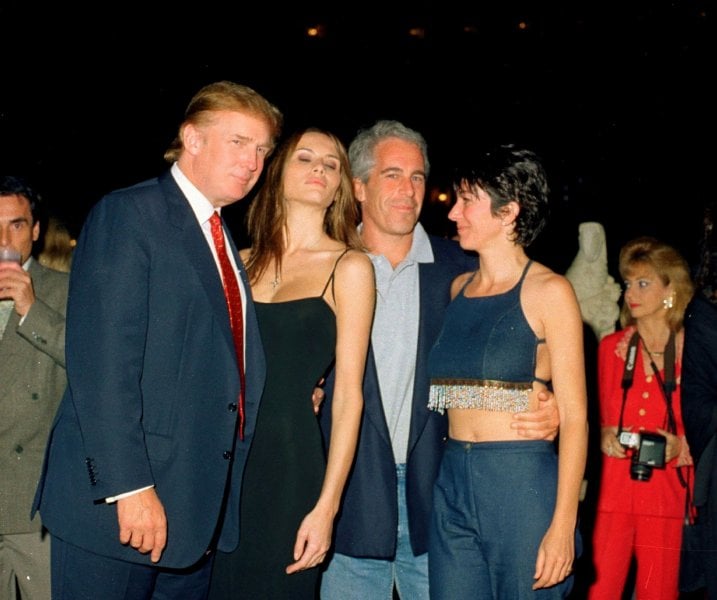 Trump Says Firefighters Lifted Him Away After 9/11