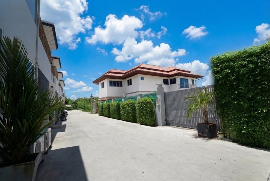 villa-1-exterior.jpg